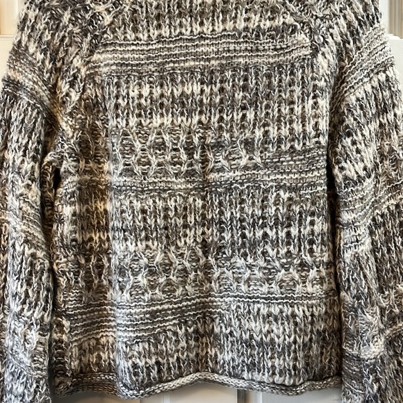 Universal Thread Thick Knit Fair Isle Sweater - Size Small - Picture 5 of 8